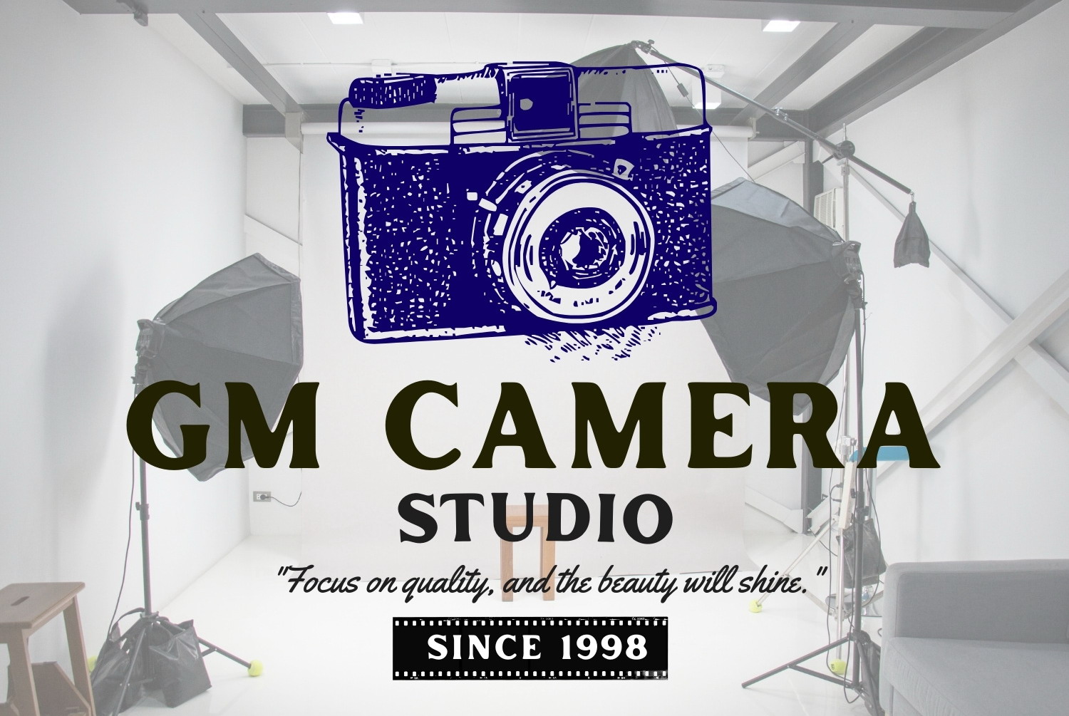 G.M CAMERA STUDIO Logo